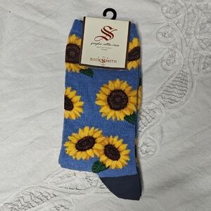 🎁 Socksmith Blue Sunflower Fun Socks - GREAT GIFT!